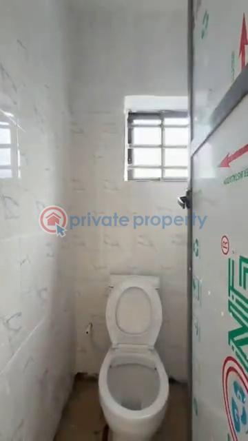 1 bedroom Mini Flat For Rent Off Bajulaiye Road Palmgroove Shomolu Lagos - 3