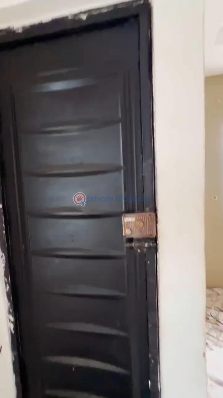 1 bedroom Mini Flat For Rent Market Street Shomolu Onipanu Shomolu Lagos - 1