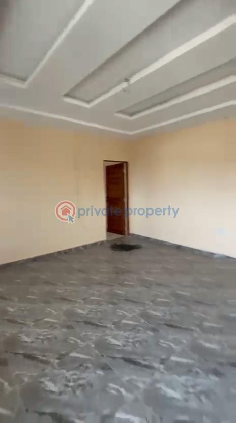 1 bedroom Mini Flat For Rent Fadeyi Shomolu Lagos - 6