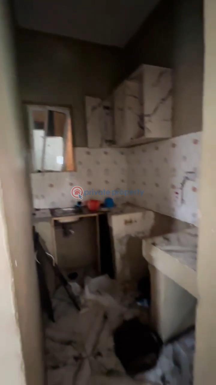 1 bedroom Mini Flat For Rent Market Street Shomolu Onipanu Shomolu Lagos - 3