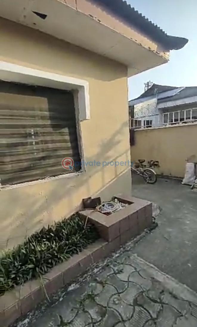 1 bedroom Self Contain For Rent Abraham Adesanya Estate Ajah Lagos - 7