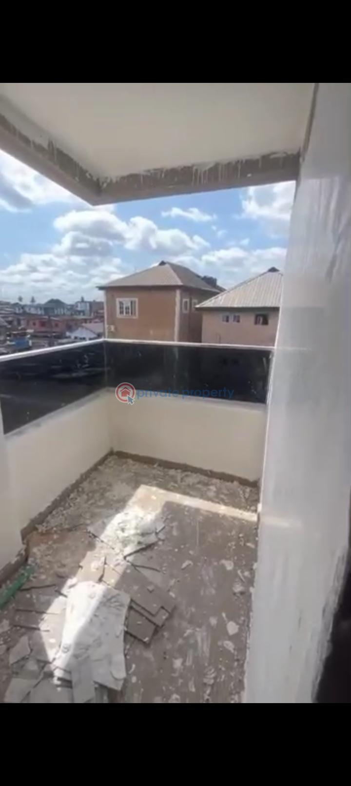 Standard and spacious room self apartment with pop - 1 1 bedroom Studio Apartment For Rent Akoka Yaba Lagos - 1