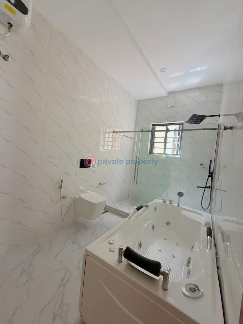 5 bedroom Detached Duplex For Sale Omole Phase 1 Ikeja Lagos - 5