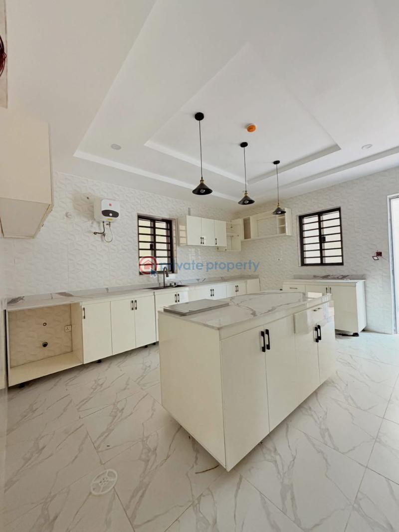 5 bedroom Detached Duplex For Sale Omole Phase 1 Ikeja Lagos - 4
