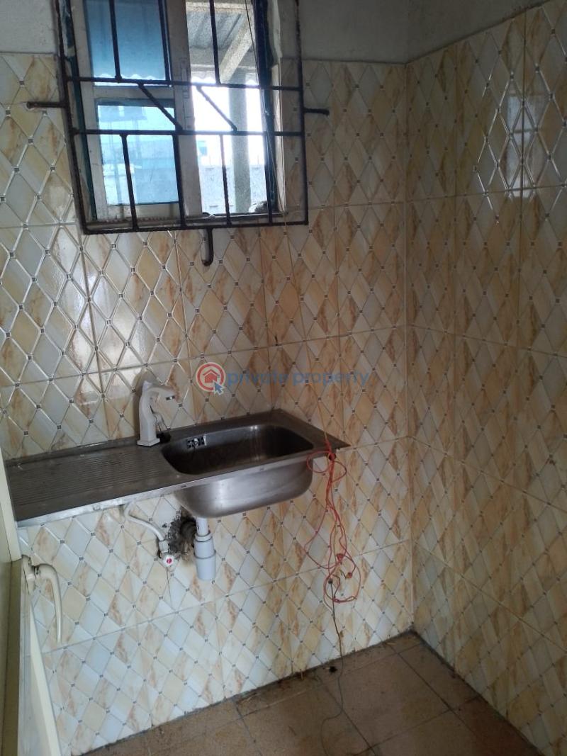 1 bedroom Studio Apartment For Rent Osubi Warri Delta State Warri Delta - 2