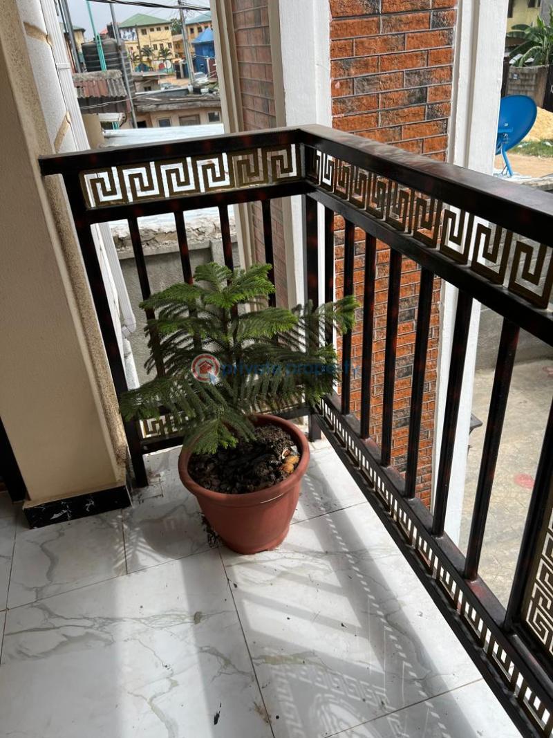 9 bedroom House For Sale Egbeda Alimosho Lagos - 5