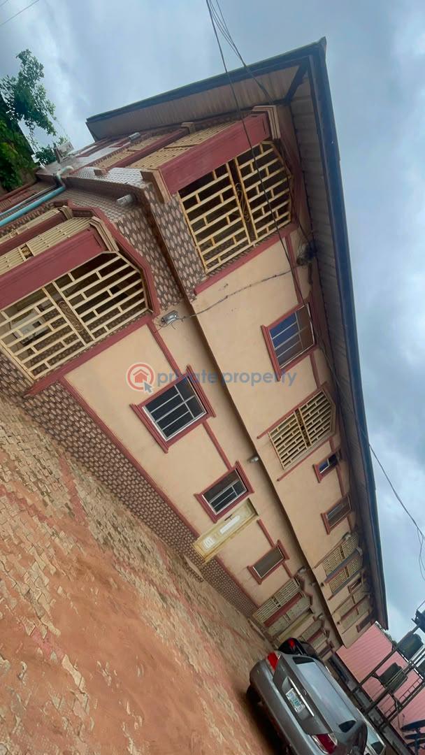 Block Of Flats For Sale Omoruyi Street, Evidence, Isihor, Benin City Benin Edo - 12