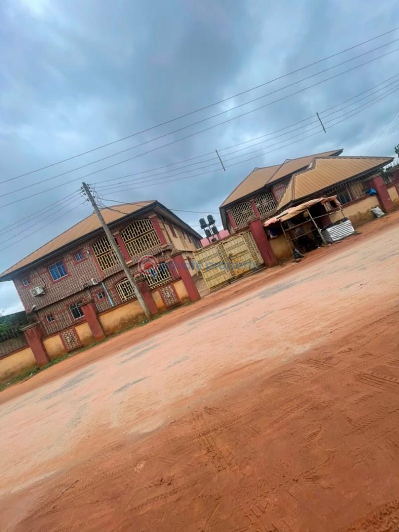 Block Of Flats For Sale Omoruyi Street, Evidence, Isihor, Benin City Benin Edo - 6