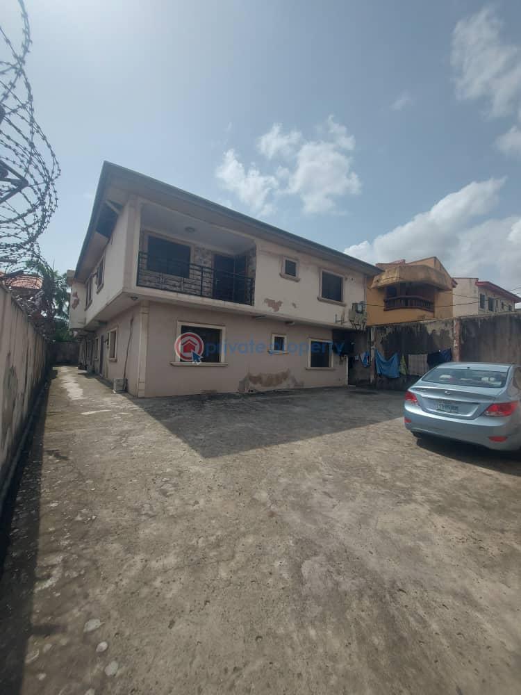 3 bedroom Block Of Flats For Sale Berger Ojodu Lagos - 0