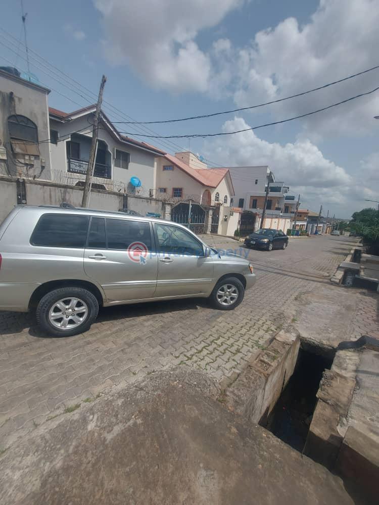 3 bedroom Block Of Flats For Sale Berger Ojodu Lagos - 7