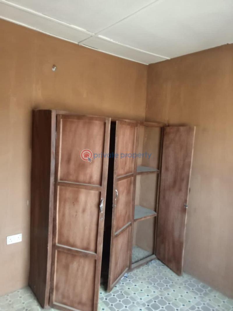 10 bedroom House For Sale Captain, Ekoro Abule Egba Lagos - 7