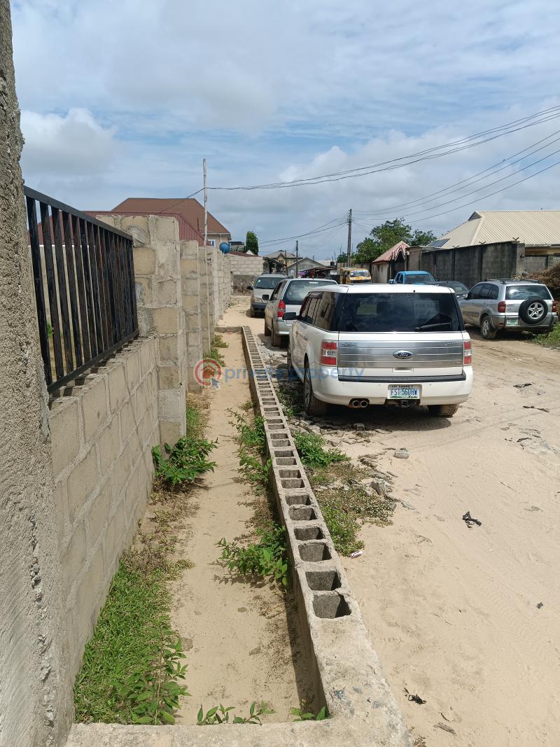 3 bedroom Bungalow For Sale Container Awoyaya Awoyaya Ajah Lagos - 3