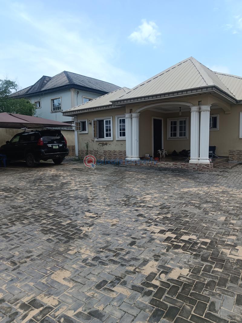 4 bedroom Bungalow For Sale Off Ibeshe Road Estate Ibeshe Ikorodu Lagos - 0