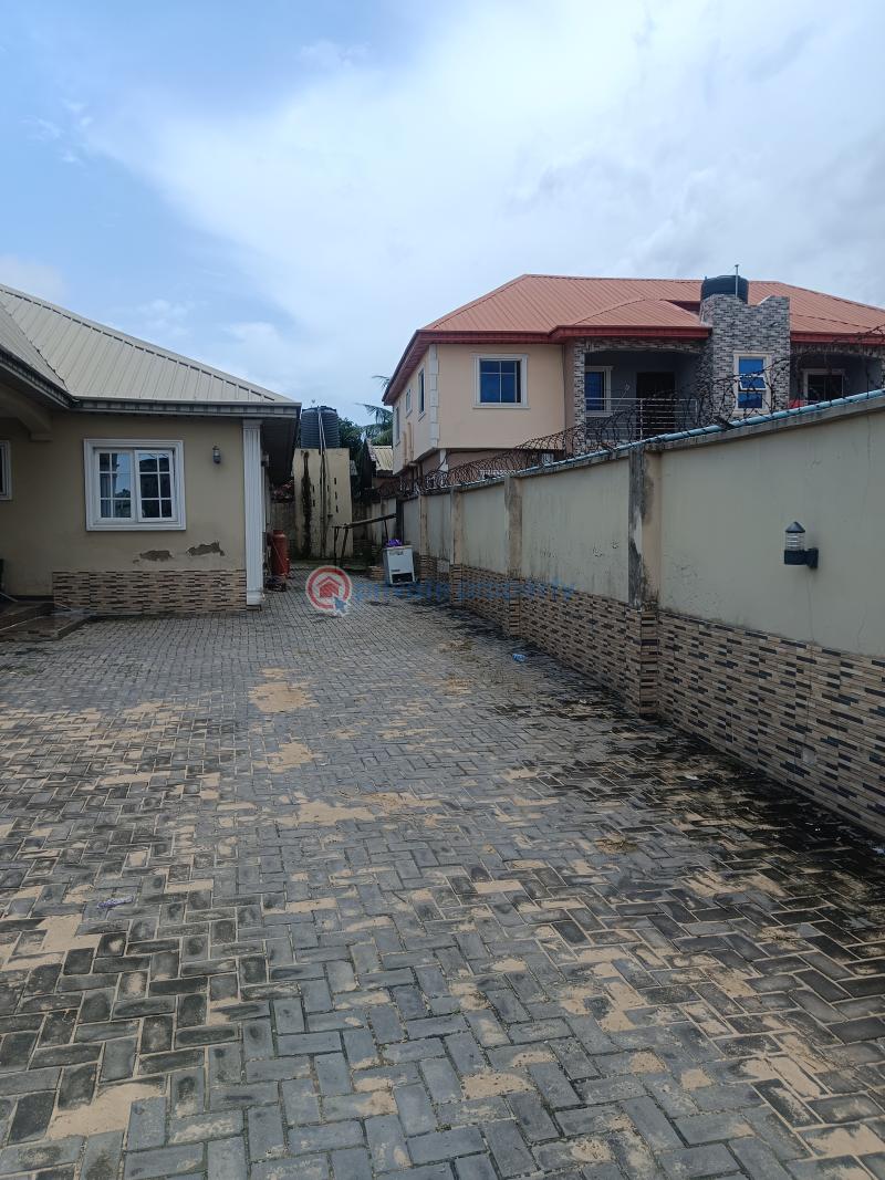 Standard bungalow on full plot of land - 1 4 bedroom Bungalow For Sale Off Ibeshe Road Estate Ibeshe Ikorodu Lagos - 1