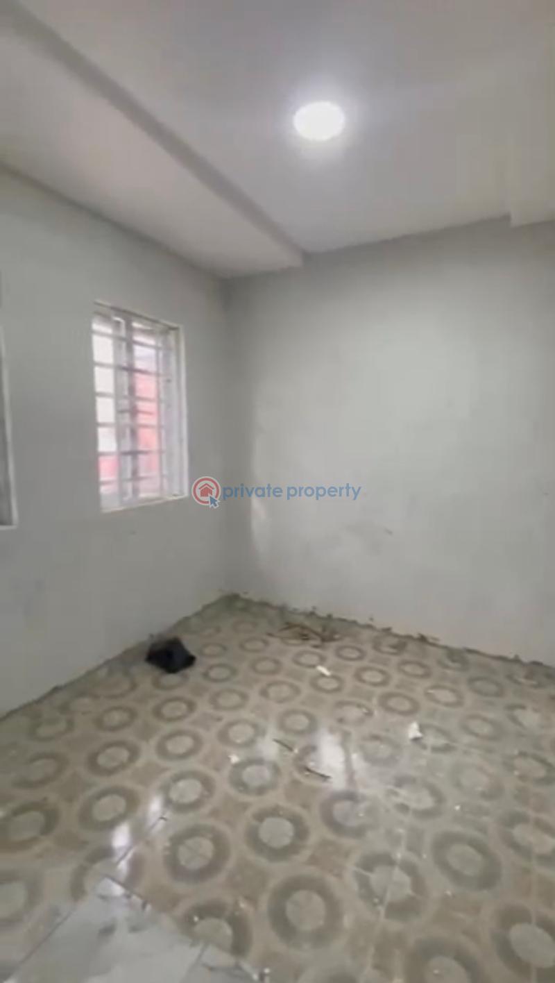 2 bedroom Flat & Apartment For Rent Gbaja Surulere Lagos - 2