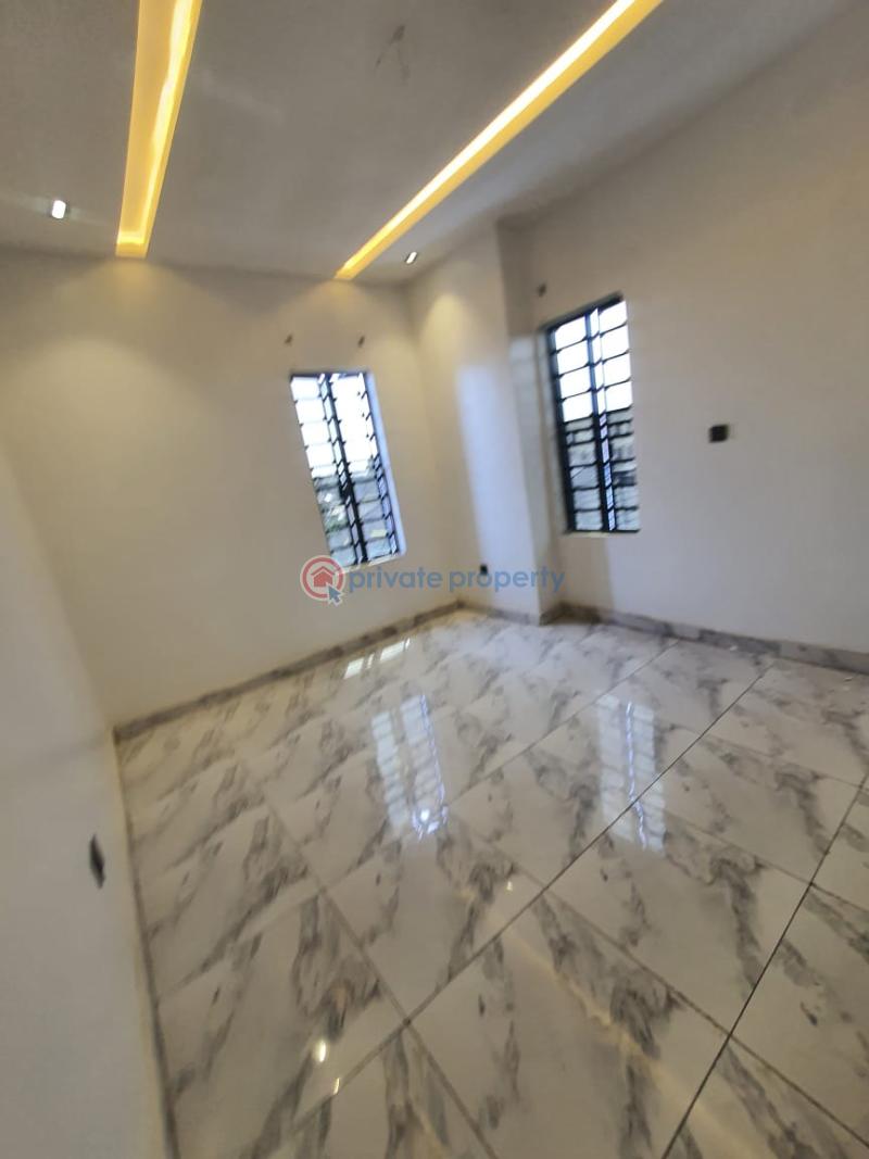 2 bedroom Block Of Flats For Rent Ikate, Lekki Lekki Lagos - 3