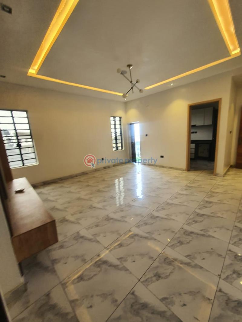 2 bedroom Block Of Flats For Rent Ikate, Lekki Lekki Lagos - 1