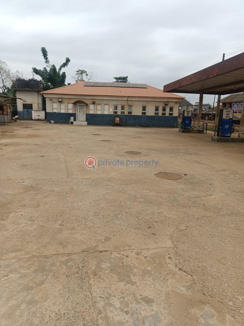 10 bedroom Filling Station For Sale Ikorodu Lagos - 3