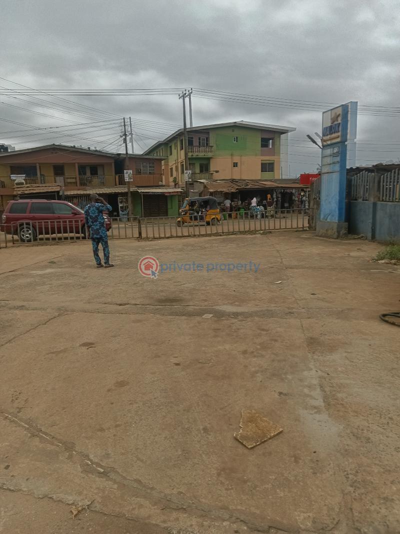 10 bedroom Filling Station For Sale Ikorodu Lagos - 4