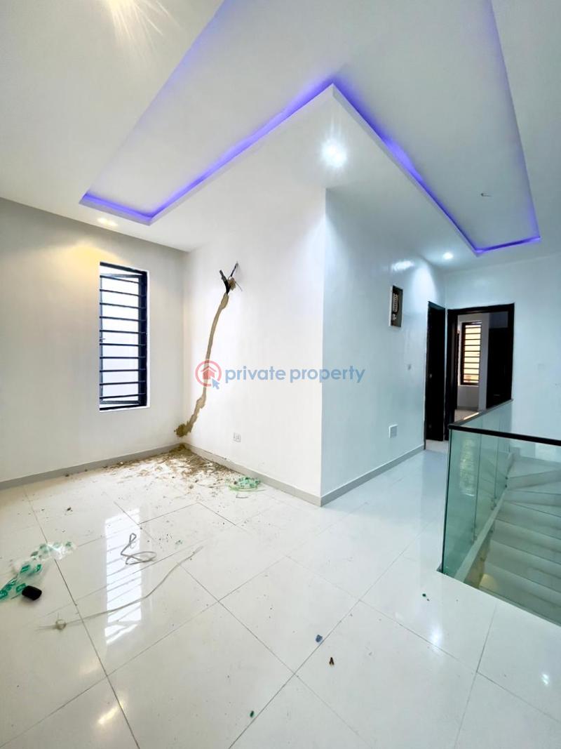 4 bedroom Semi detached Duplex For Sale Ikota Lekki Lagos - 13