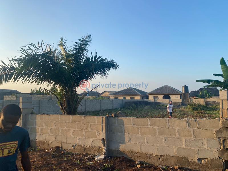 For sale Land Oni Malu Area Near Isi Kamo…selewu Igbogbo,ikorodu
