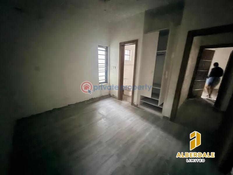 4 bedroom Detached Duplex For Sale Gbagada Lagos - 7