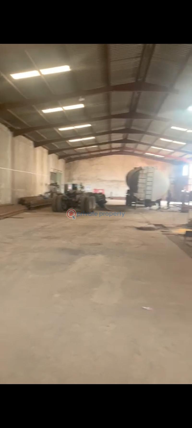 For rent Warehouse Oko Aba Abule Egba Lagos (PID 5PAYVC) Private