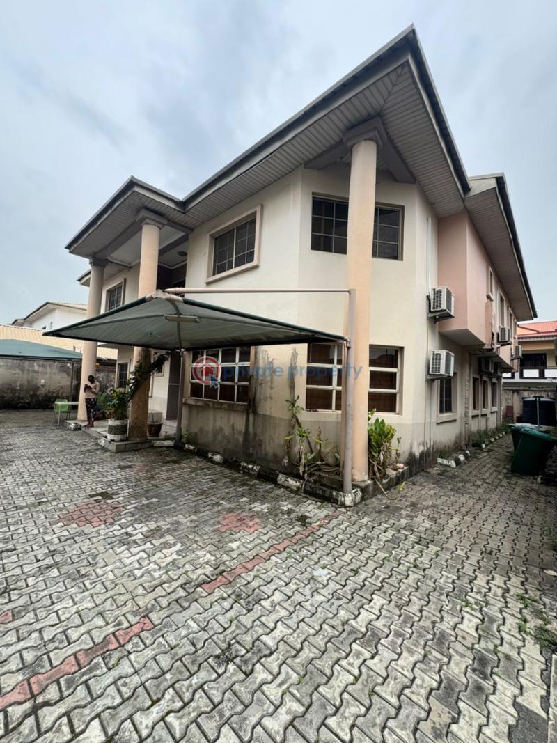 Land For Sale Lekki Phase 1 Lagos - 2