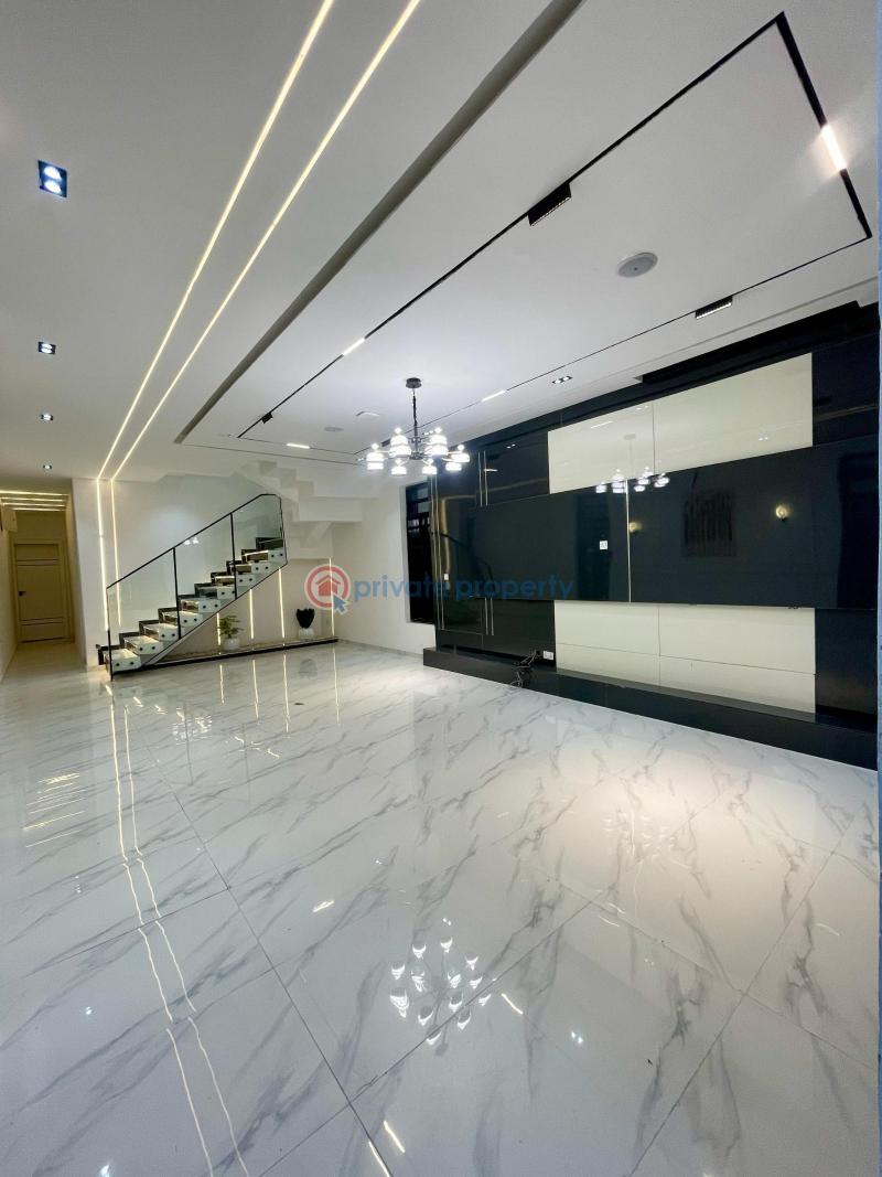 5 bedroom Detached Duplex For Sale Estate Lekki Lagos - 2