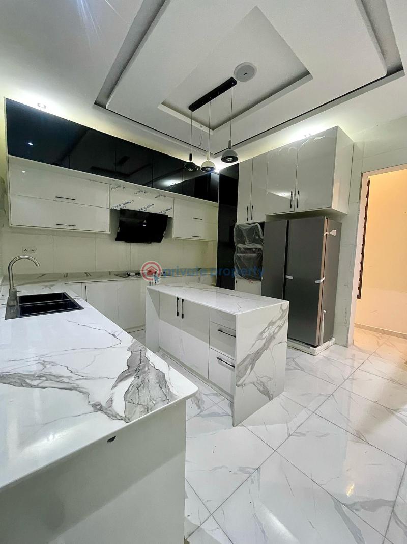 5 bedroom Detached Duplex For Sale Estate Lekki Lagos - 6