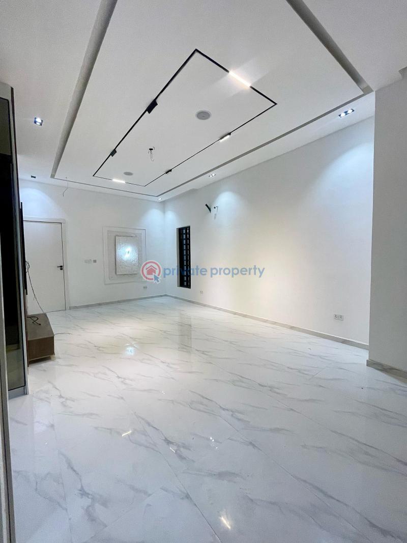 5 bedroom Detached Duplex For Sale Estate Lekki Lagos - 11