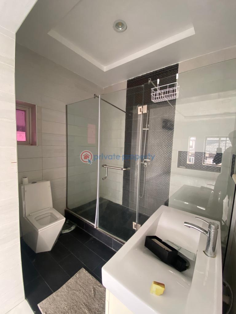 Standard luxury spacious 2-bedroom apartment – with big balcony - 9 2 bedroom Block Of Flats For Rent Freedom Way Lekki Phase 1 Lagos - 9