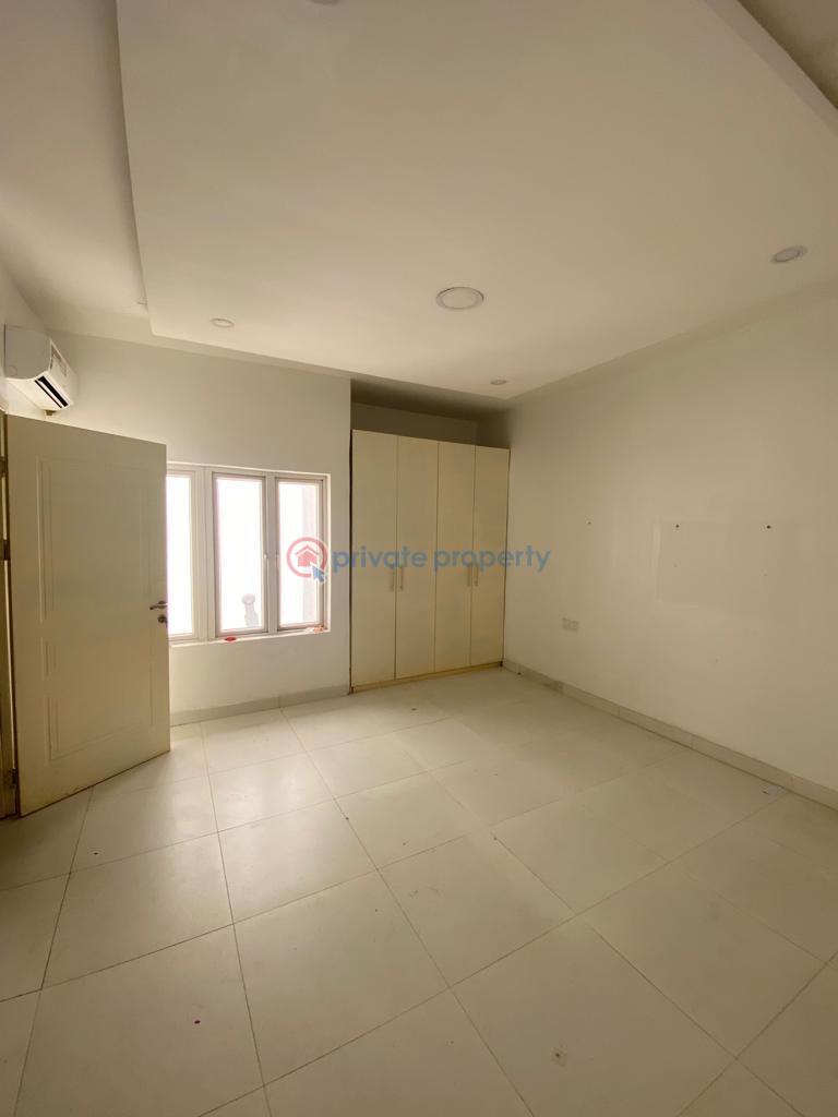 Standard luxury spacious 2-bedroom apartment – with big balcony - 1 2 bedroom Block Of Flats For Rent Freedom Way Lekki Phase 1 Lagos - 1