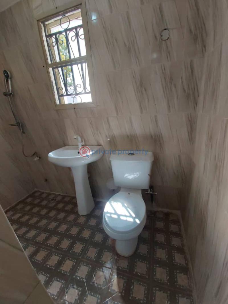 1 bedroom Mini Flat For Rent Opposite Mayfair, Awoyaya Awoyaya Ajah Lagos - 4