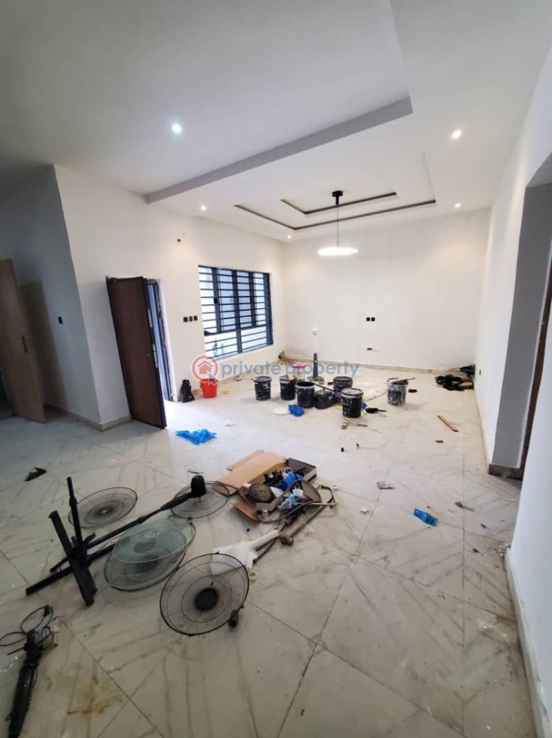 1 bedroom Mini Flat For Rent Dpkay Estate Orchid Road Lekki Lagos - 0