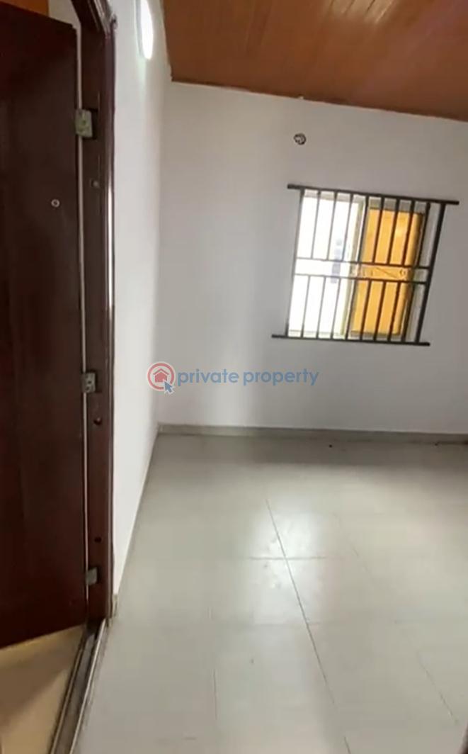 1 bedroom Mini Flat For Rent Victory Estate @ Thomas Estate Ajah Lagos - 7