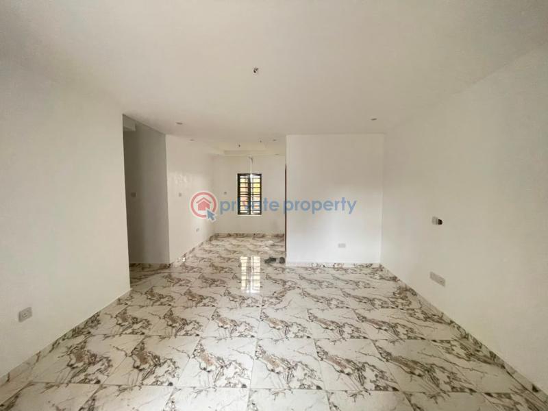 2 bedroom Block Of Flats For Sale Surulere Lagos - 3