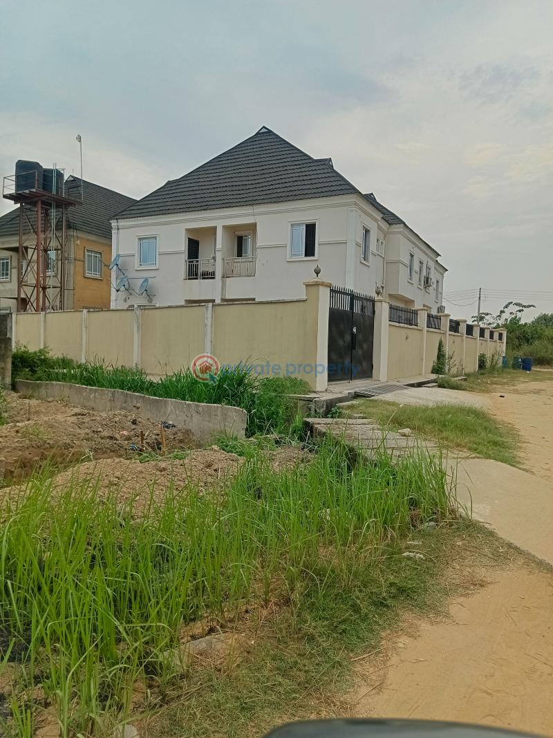 Standard more than full plot of land corner piece in a very secured estate - 3 Mixed use Land For Sale Lekki Ebute Estate Ebute Ikorodu Lagos - 3