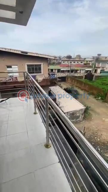 Standard neatly used 3bed room - 15 3 bedroom Block Of Flats For Rent Iwaya Yaba Lagos - 15