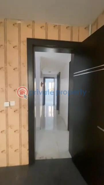 Standard neatly used 3bed room - 8 3 bedroom Block Of Flats For Rent Iwaya Yaba Lagos - 8