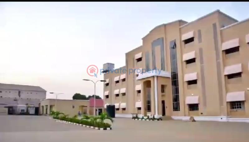 Standard new hotel (for sale) - 6 Hotel For Sale Abuja/keffi Expressway / Besides Global Suits / One Man Village / Mararaba Abuja Phase 4  - 6