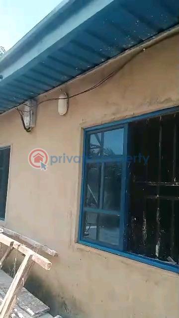 1 bedroom Semi detached Bungalow For Rent Phase 2 Jikwoyi Abuja Phase 4  - 0