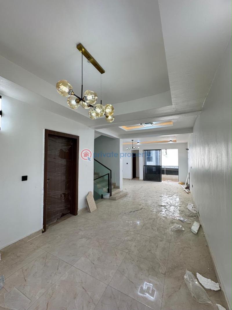 4 bedroom Terraced Duplex For Sale Surulere Lagos - 7