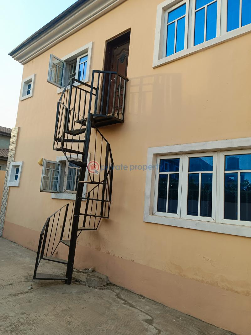 10 bedroom Block Of Flats For Sale By Laspo Tech University Odogunyan Ikorodu Lagos - 6