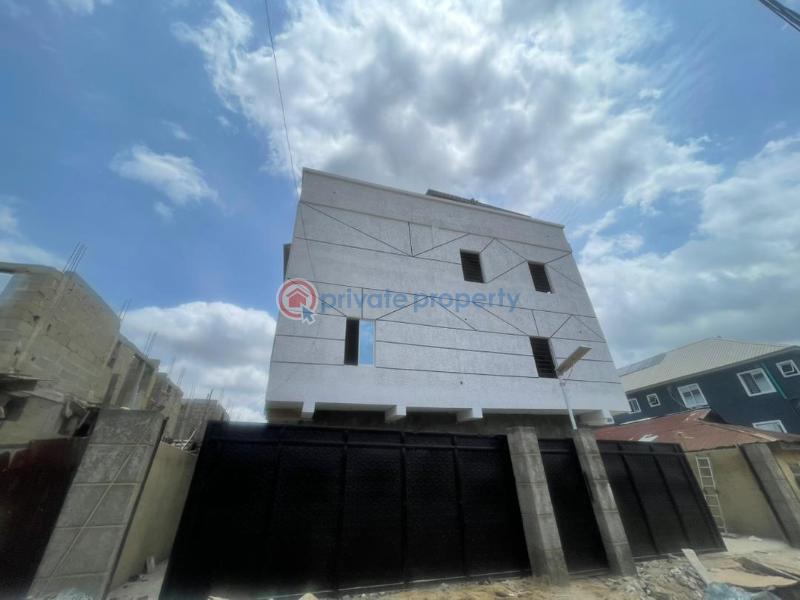 1 bedroom Mini Flat For Rent Iwaya Yaba Lagos - 0