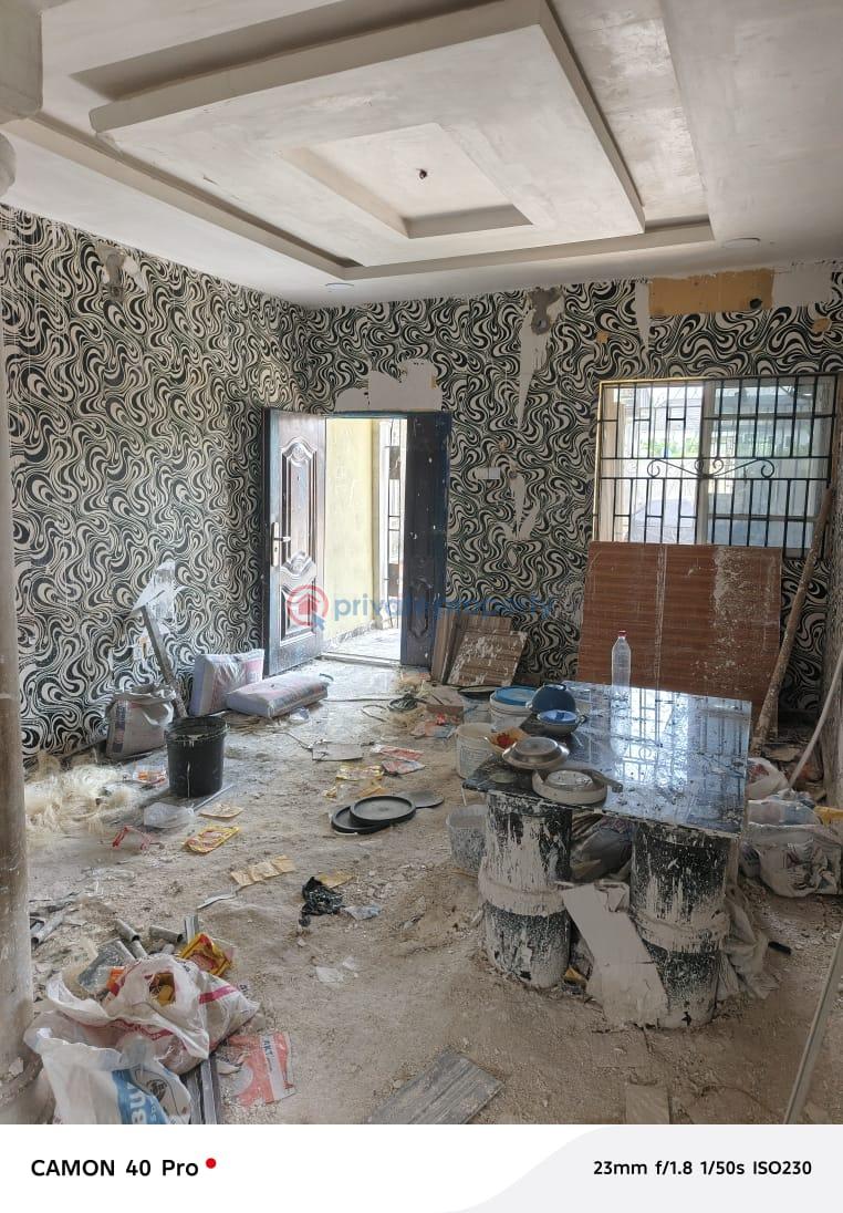 2 bedroom Block Of Flats For Rent Osubi Warri Warri Delta - 1