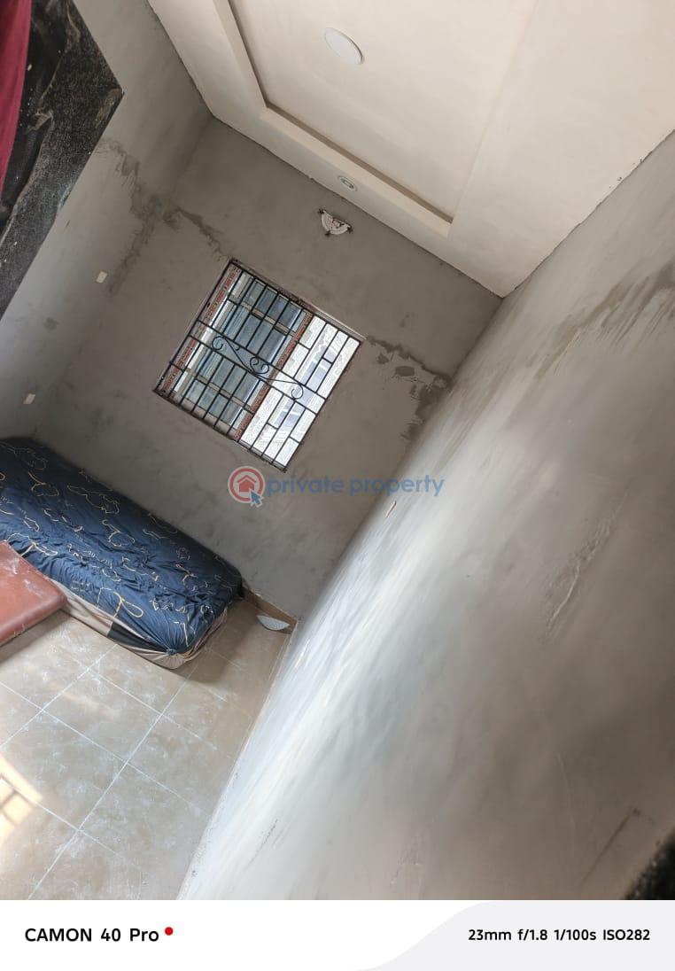 2 bedroom Block Of Flats For Rent Osubi Warri Warri Delta - 0