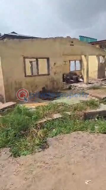 Mixed use Land For Sale Gudugba Iju-obawole Ifako-Ijaiye Lagos - 5