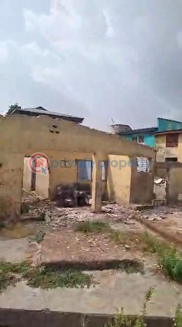 Mixed use Land For Sale Gudugba Iju-obawole Ifako-Ijaiye Lagos - 6