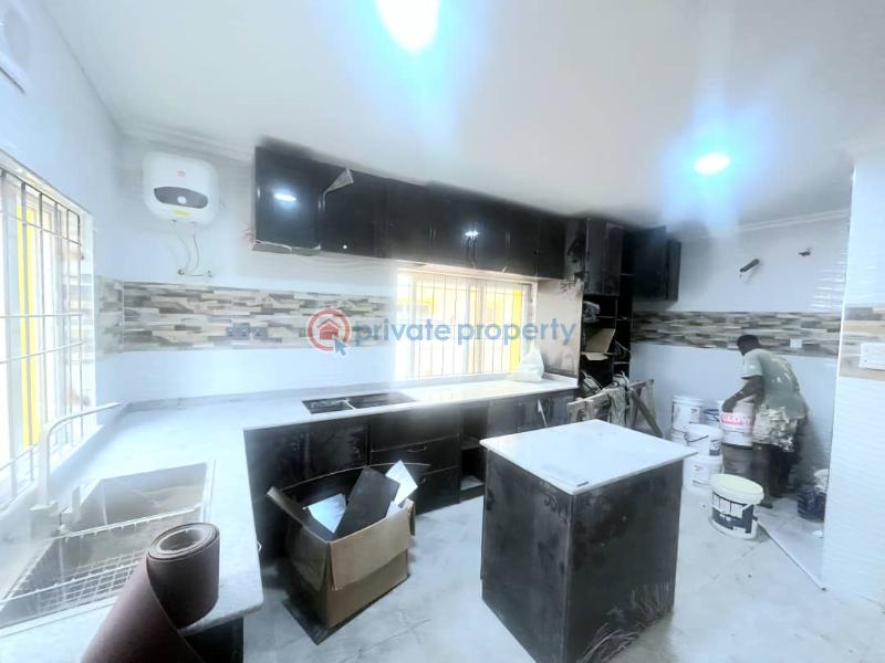 Standard renovated 4-bedroom semi detached house - 4 4 bedroom Semi detached Duplex For Sale Oniru Victoria Island Lagos - 4